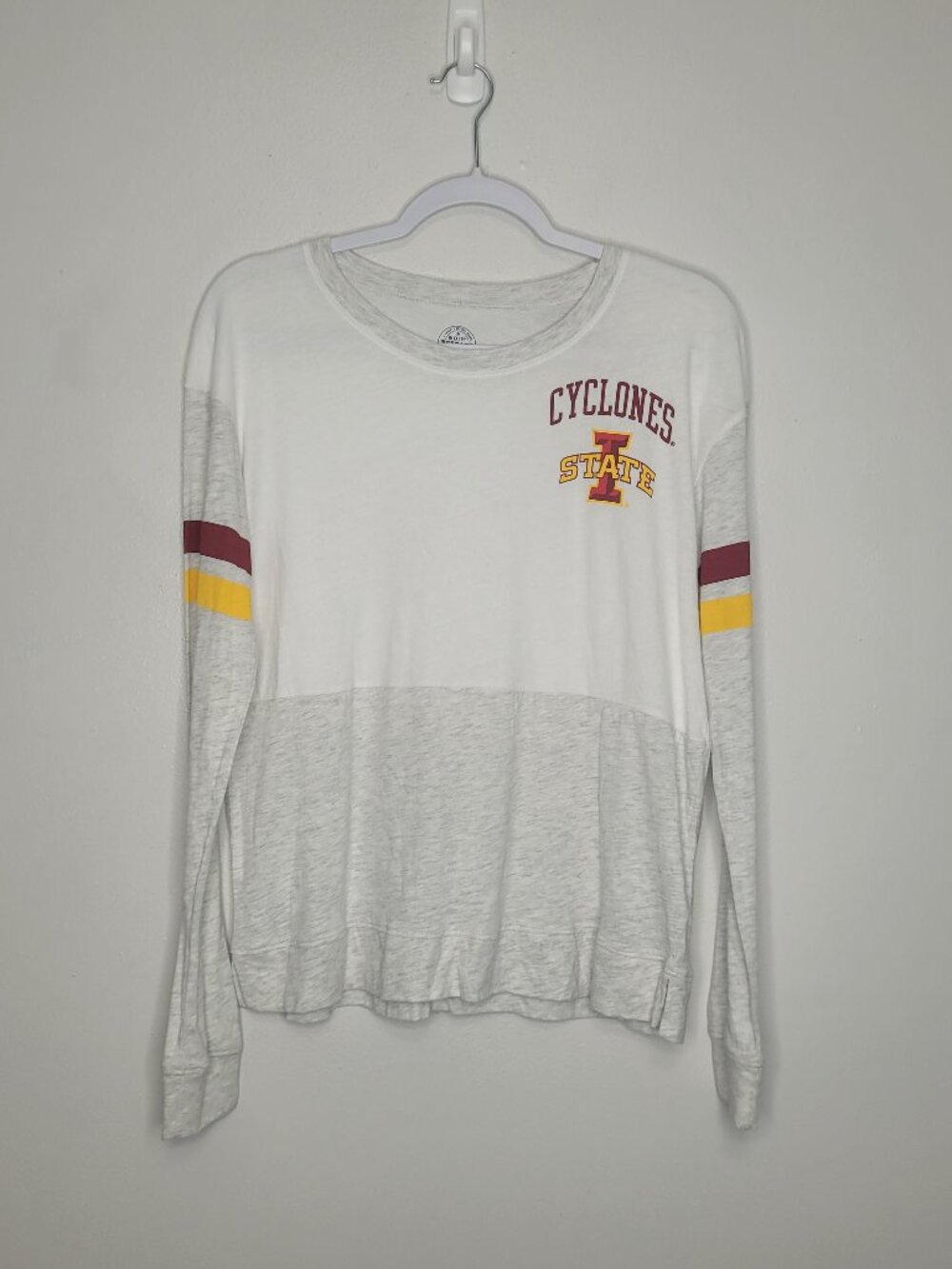 Rivalry Threads Iowa State Cyclones long-sleeve colorblock thin material top NWT